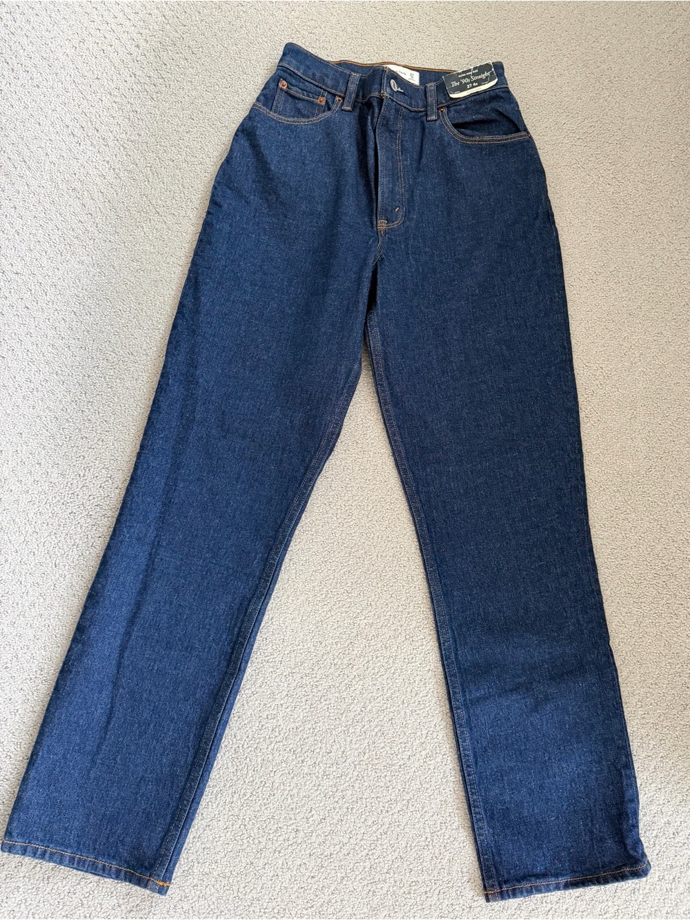 Women’s Straight-Leg Jeans in Dark Blue Denim
